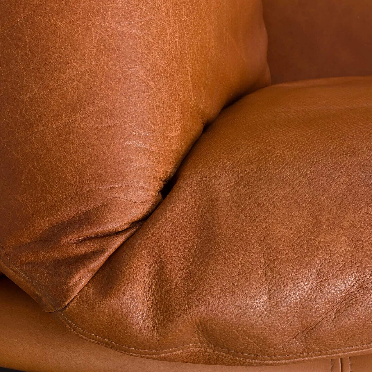 Cognac leather 535 sofa by Mogens Hansen, 1970s 2