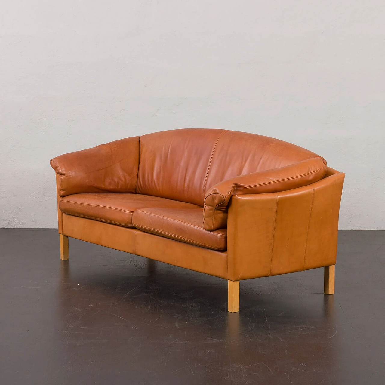 Cognac leather 535 sofa by Mogens Hansen, 1970s 13