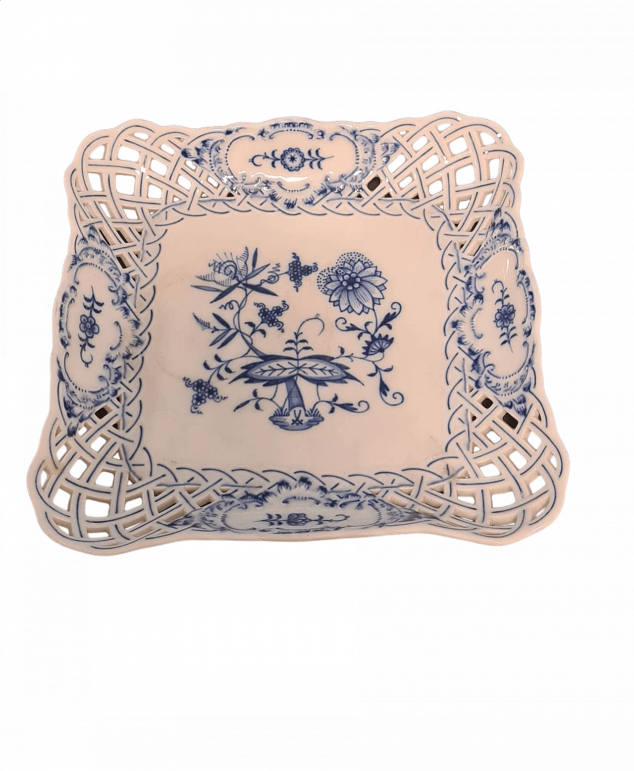 Square dish decorated Blue Onion by Meissen, 1950s 9