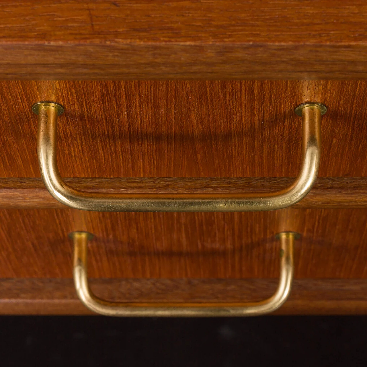 Libreria scandinava a tre campate in teak con scrivania e scaffali, anni '60 2