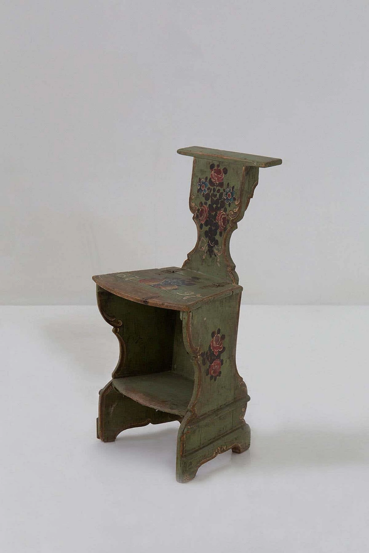 Pair of polychrome wooden chairs convertible into kneelers, 1797 2