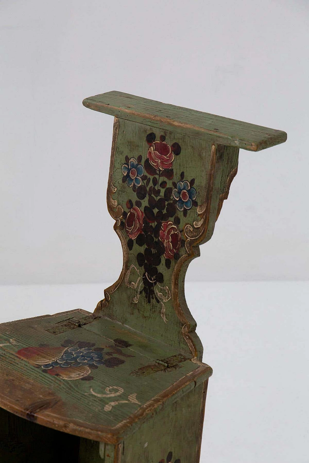 Pair of polychrome wooden chairs convertible into kneelers, 1797 4