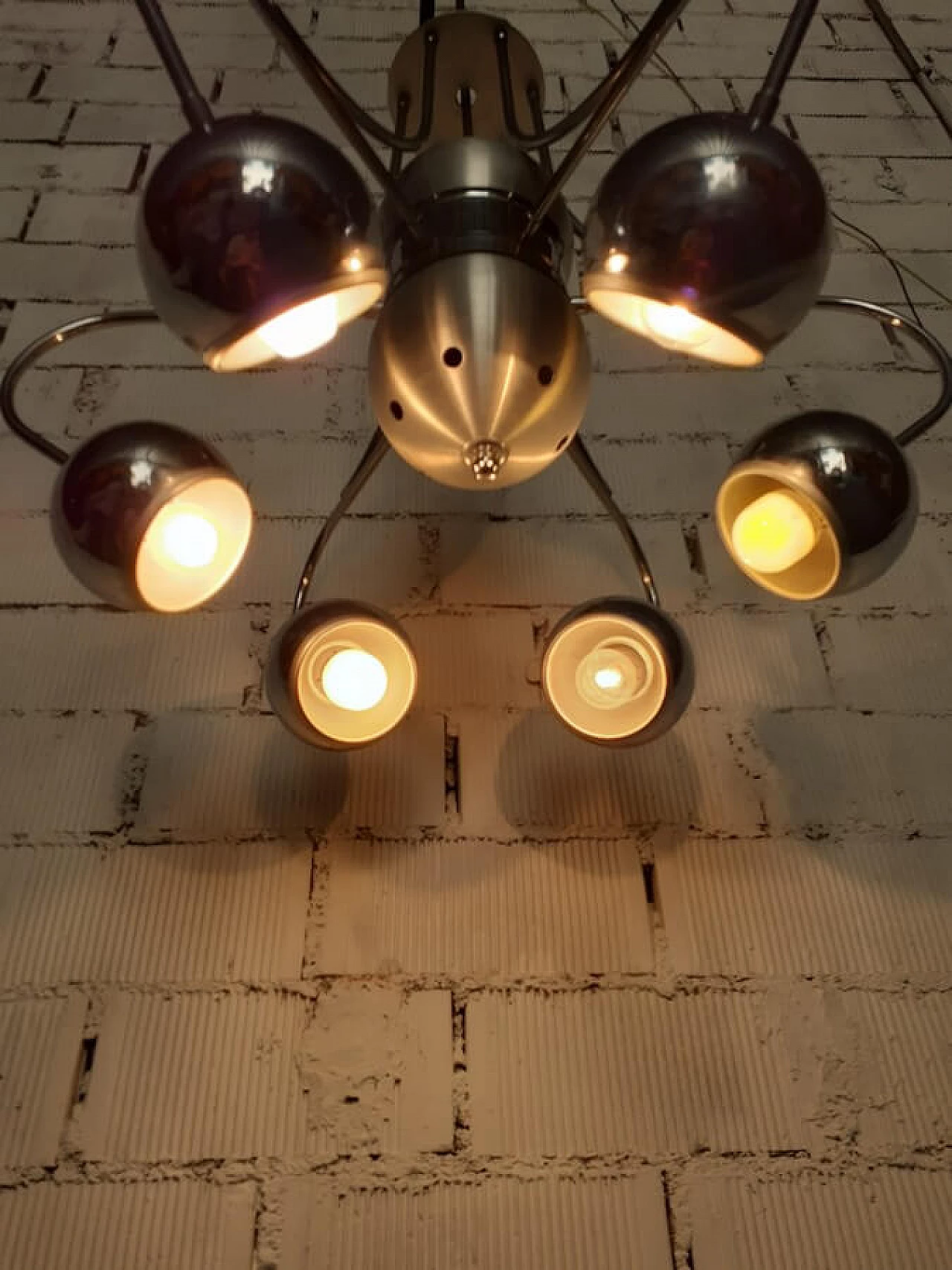Lampadario a sei luci in metallo nello stile di Reggiani, anni '60 7