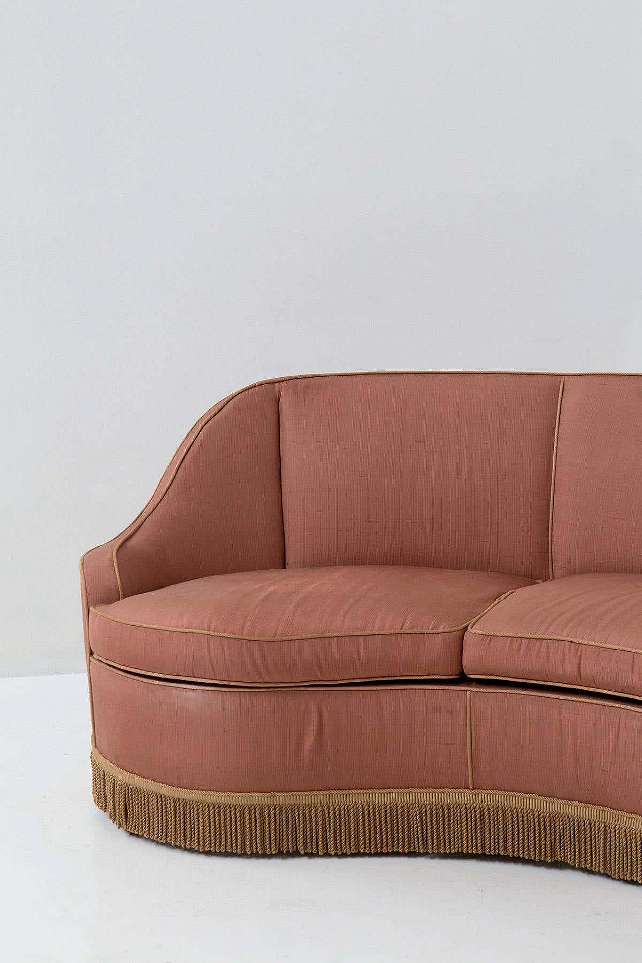 Three-seater sofa in pink fabric attributed to Gio Ponti for Casa e Giardino, 1950s 8