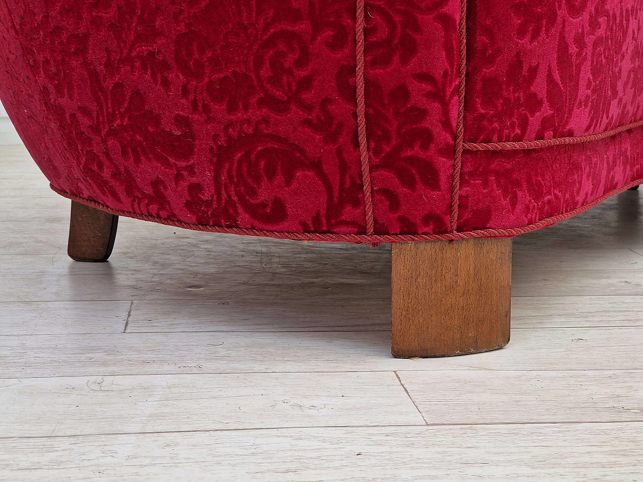 Danish three-seater Banana sofa in cherry-coloured fabric, 1960s 3