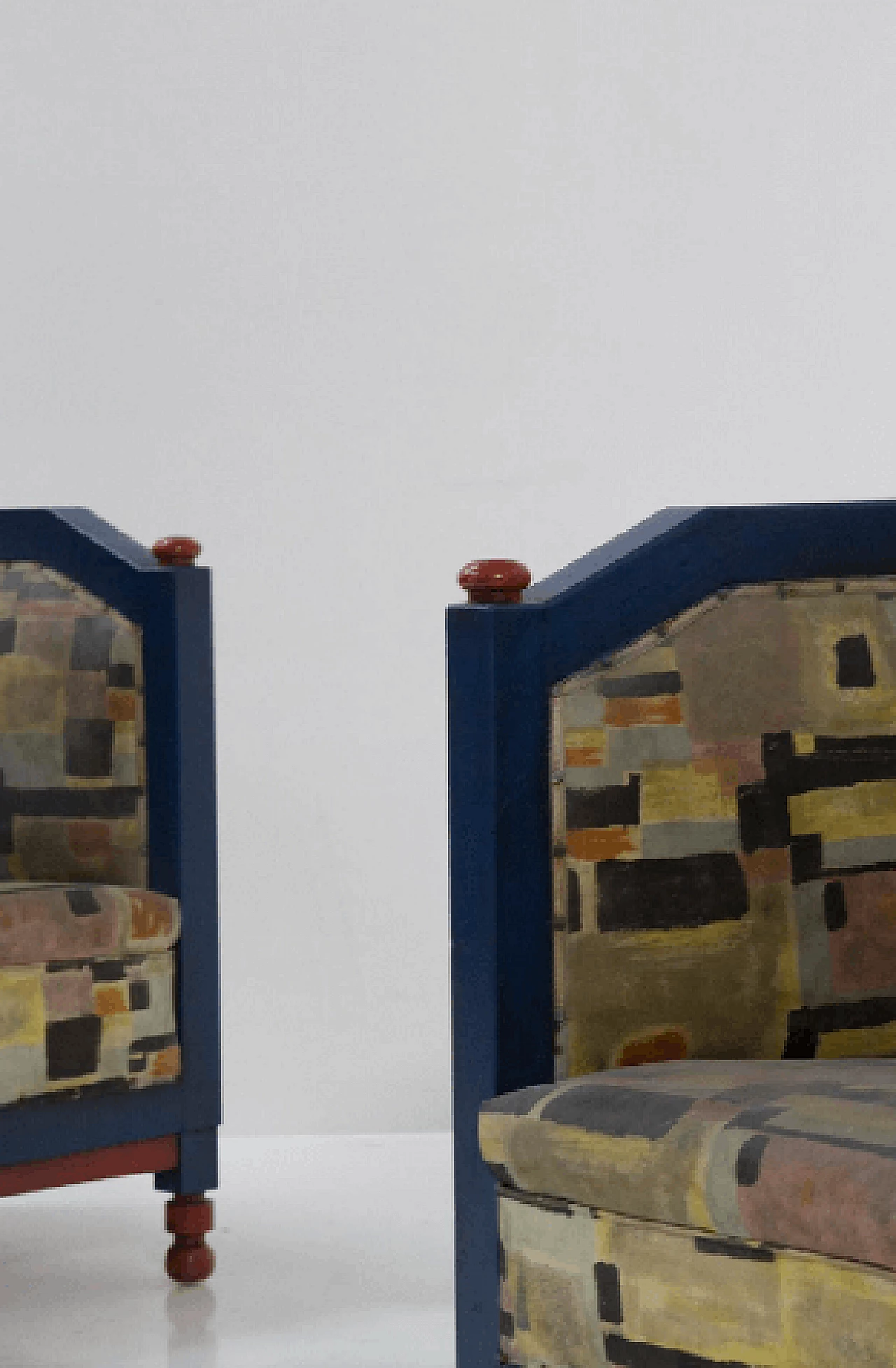 Pair of wood and fabric armchairs attributed to Luigi Colombo Fillia, 1920s 10