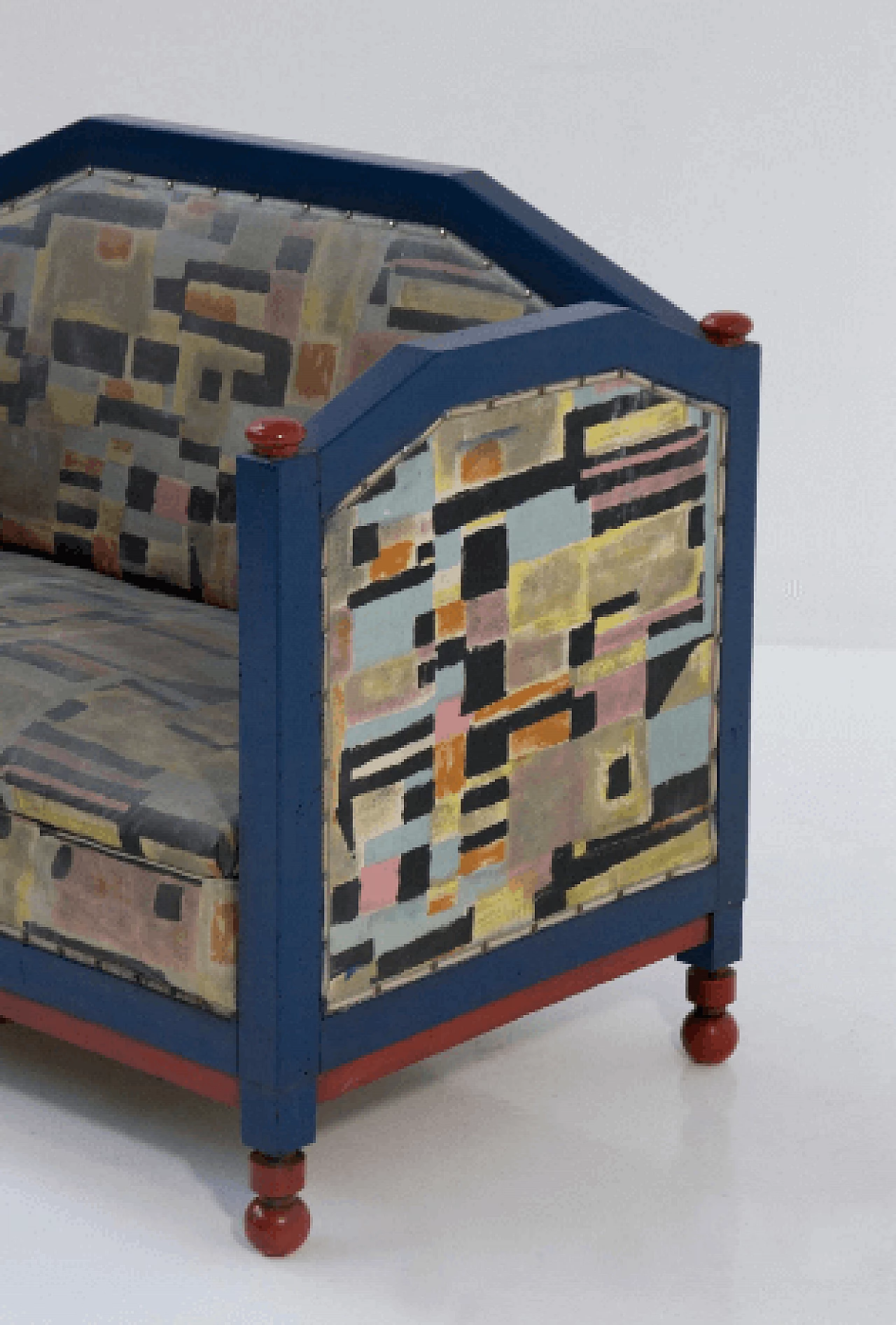 Wood and fabric sofa attributed to Luigi Colombo Fillia, 1920s 4