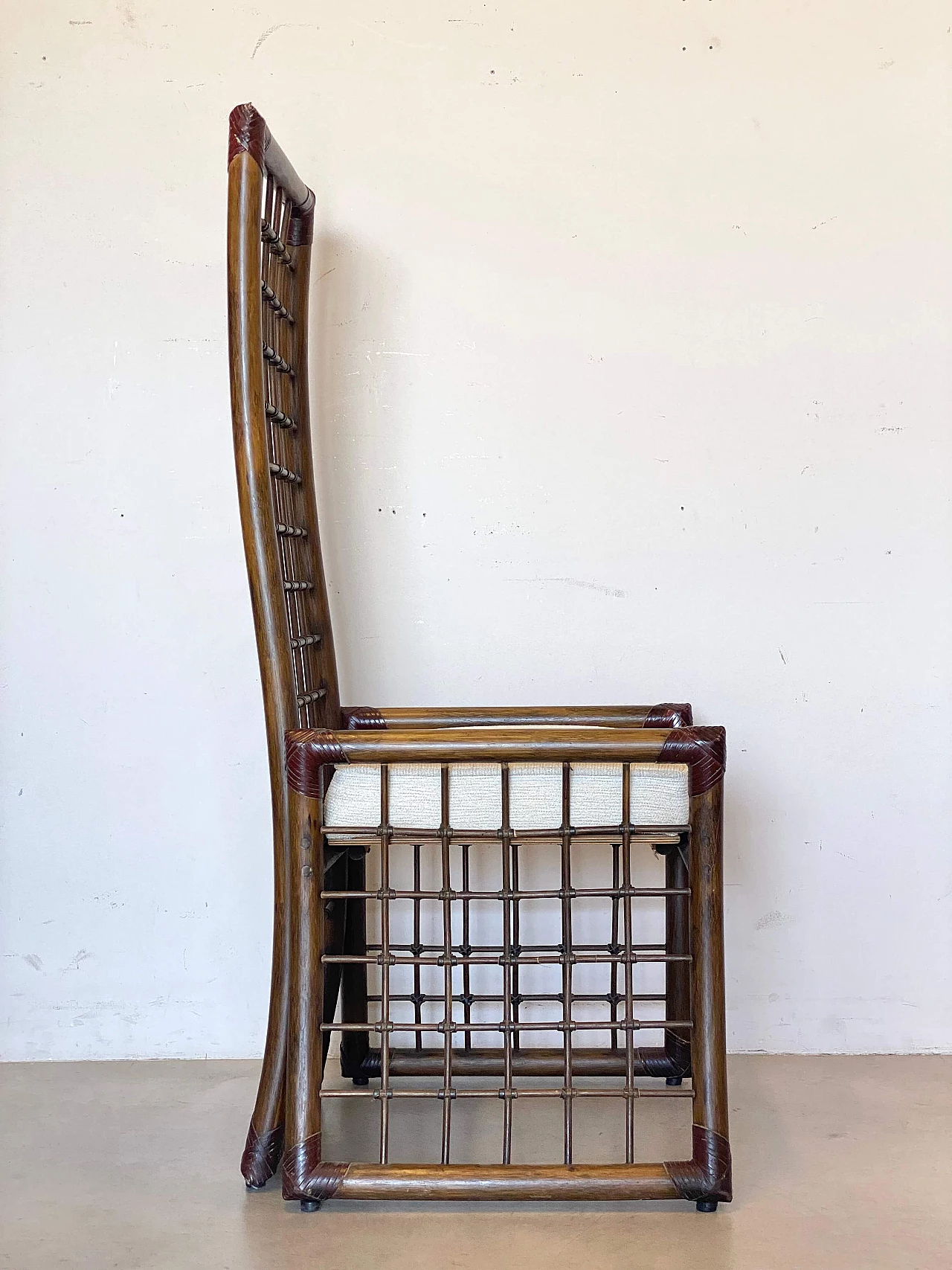 4 Bamboo and rush chairs with leather bindings, 1970s 6