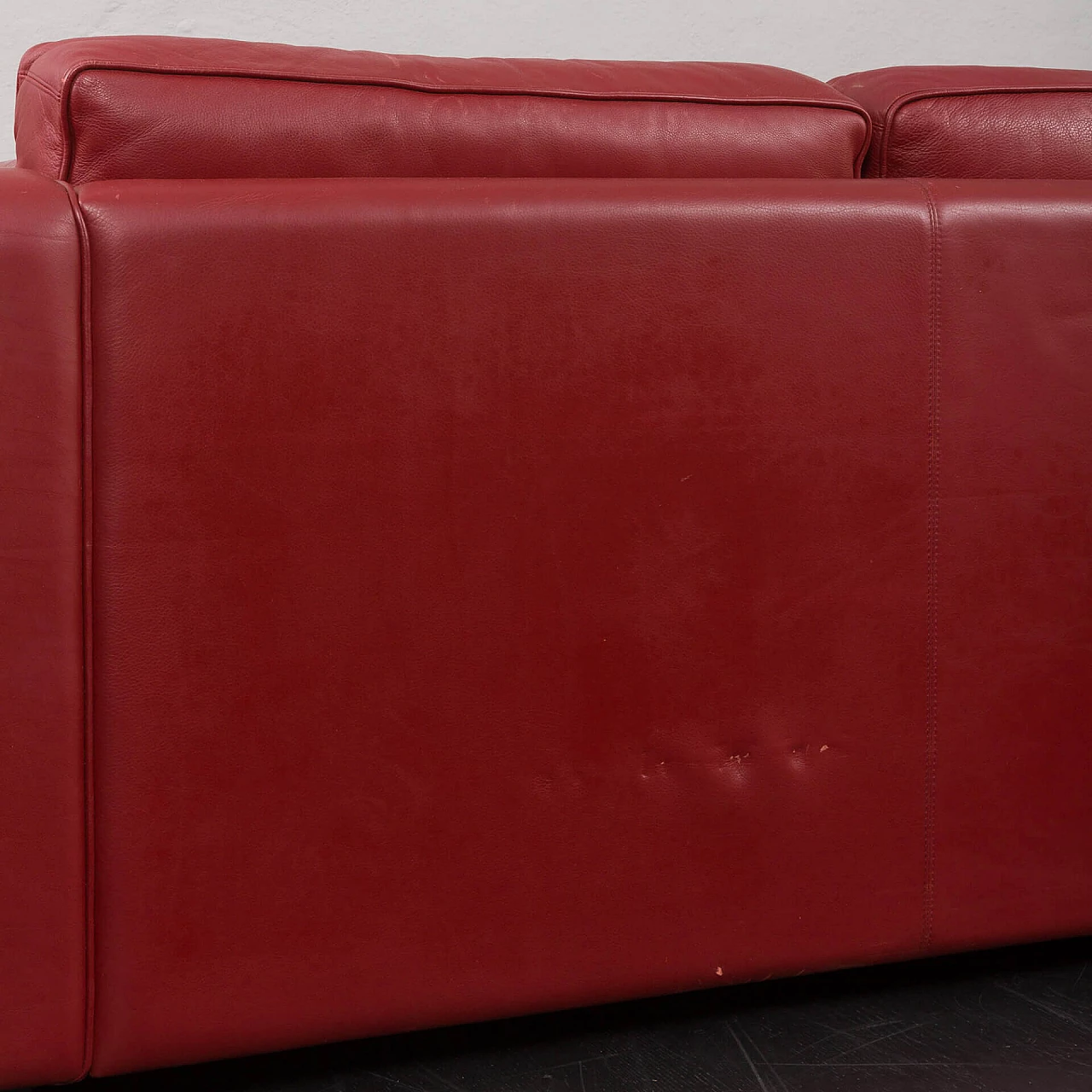 Three-seater burgundy aniline leather sofa, 1970s 7