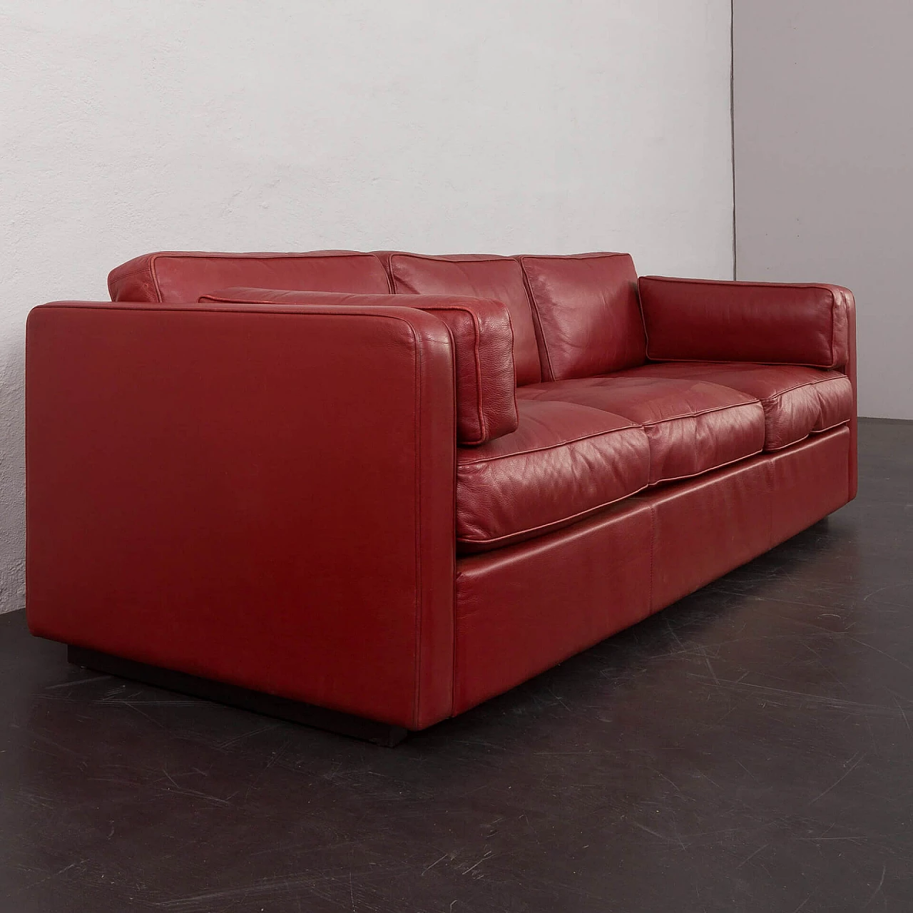 Three-seater burgundy aniline leather sofa, 1970s 14