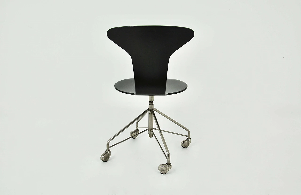 Sedia 3117 di Arne Jacobsen per Fritz Hansen, anni '50 4