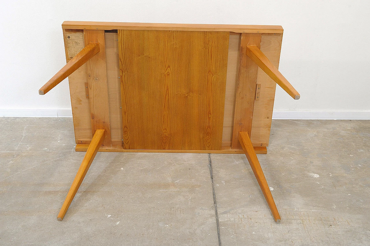 Tavolo allungabile di František Jirák per Tatra Nábytok, anni '70 25