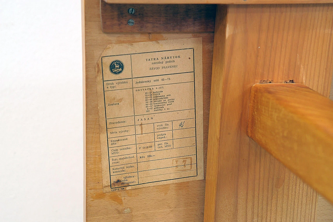 Tavolo allungabile di František Jirák per Tatra Nábytok, anni '70 26