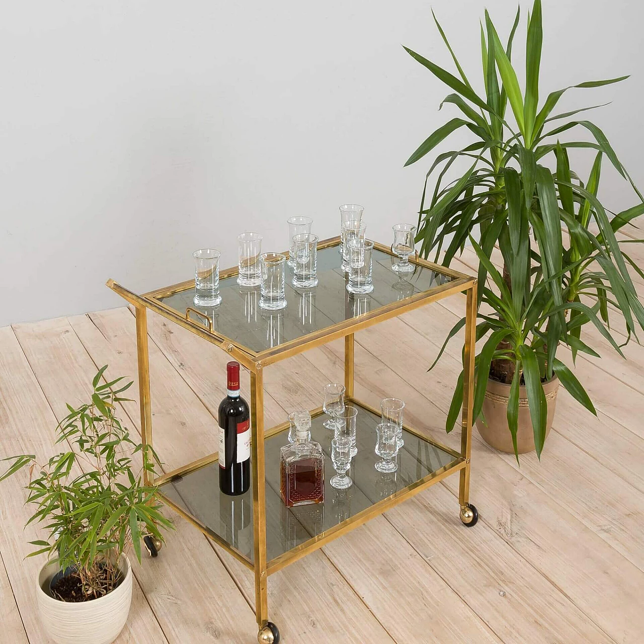 Brass and smoked glass bar cart with removable tray, 1960s 2