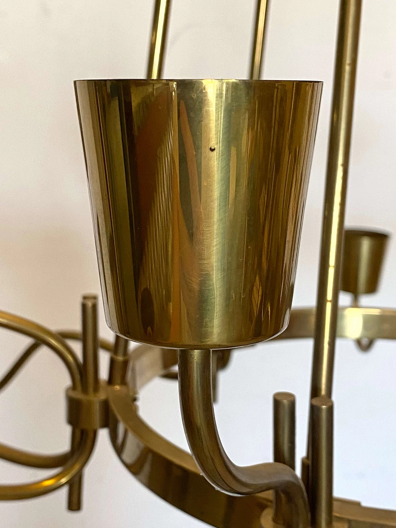 Eighteen-light brass chandelier attributed to Stilnovo, 1950s 4