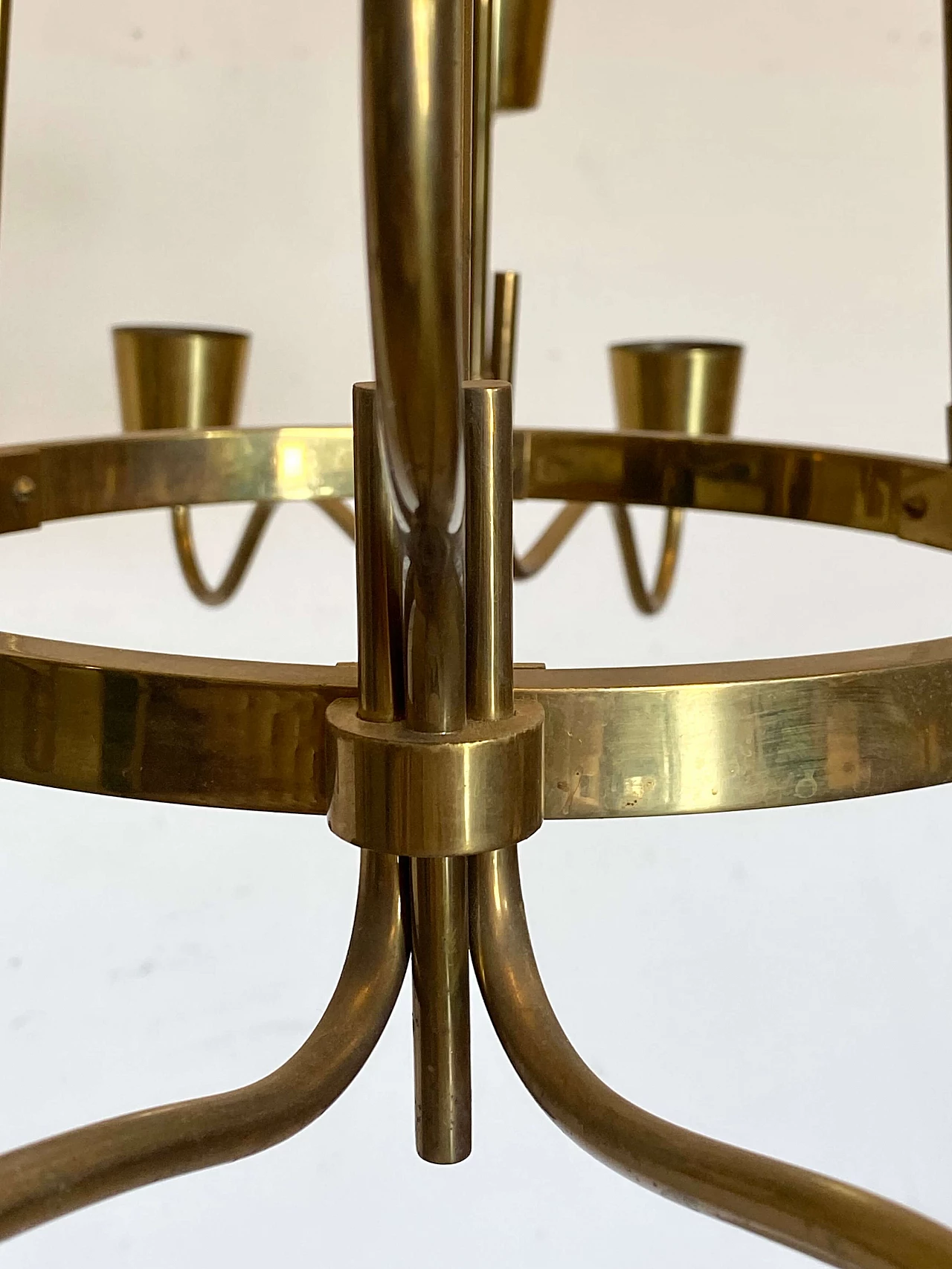 Eighteen-light brass chandelier attributed to Stilnovo, 1950s 13