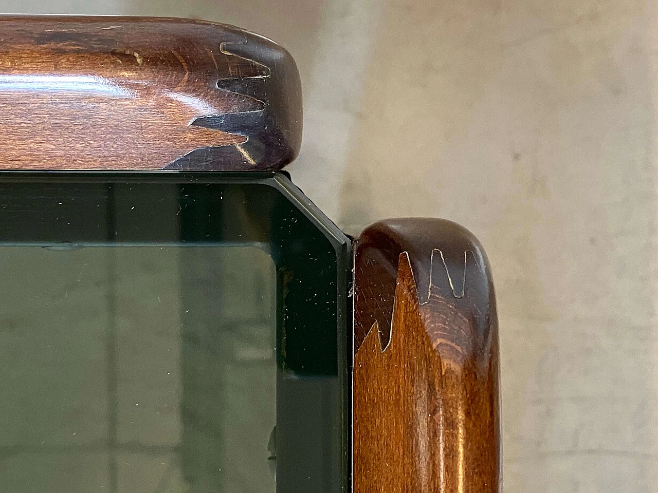 Beech and smoked glass coffee table in the style of Afra and Tobia Scarpa, 1960s 8