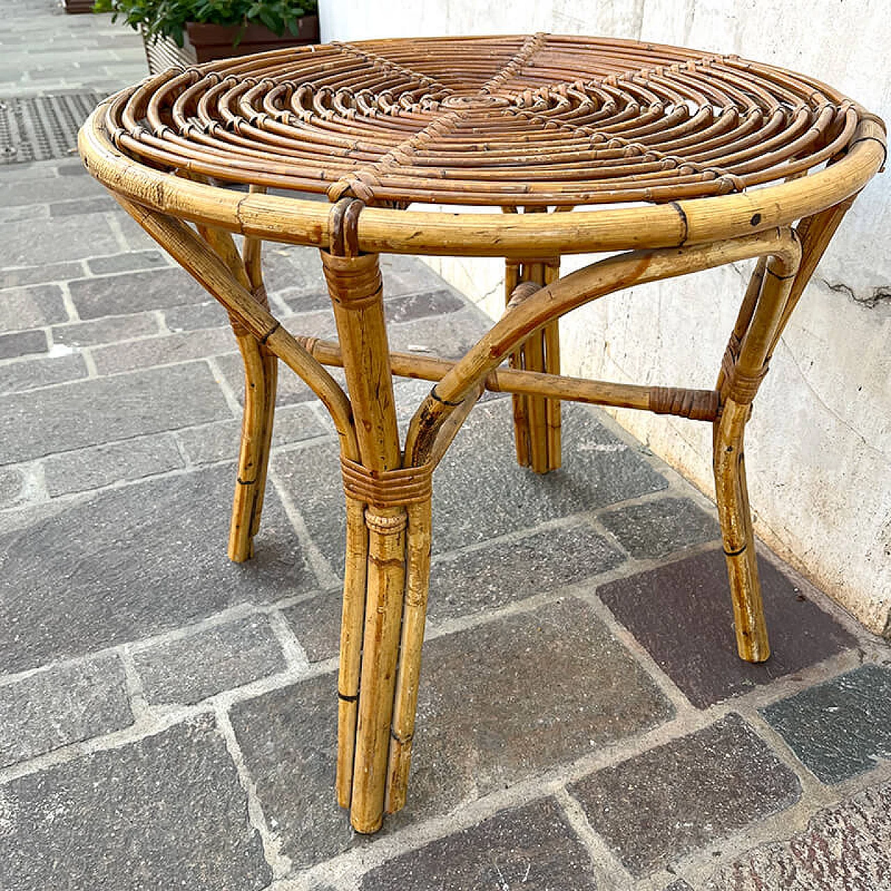 Tavolino rotondo in bambù, anni '60 4