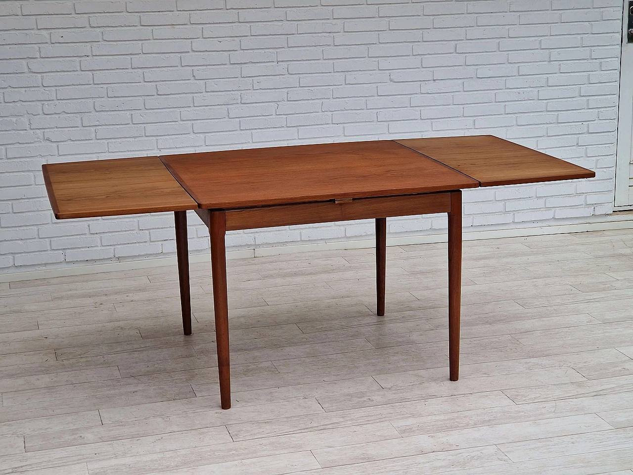 Danish teak wood extendable table, 1960s 2