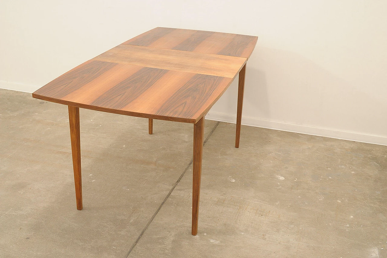 Czechoslovakian beech and walnut extendable table, 1970s 12