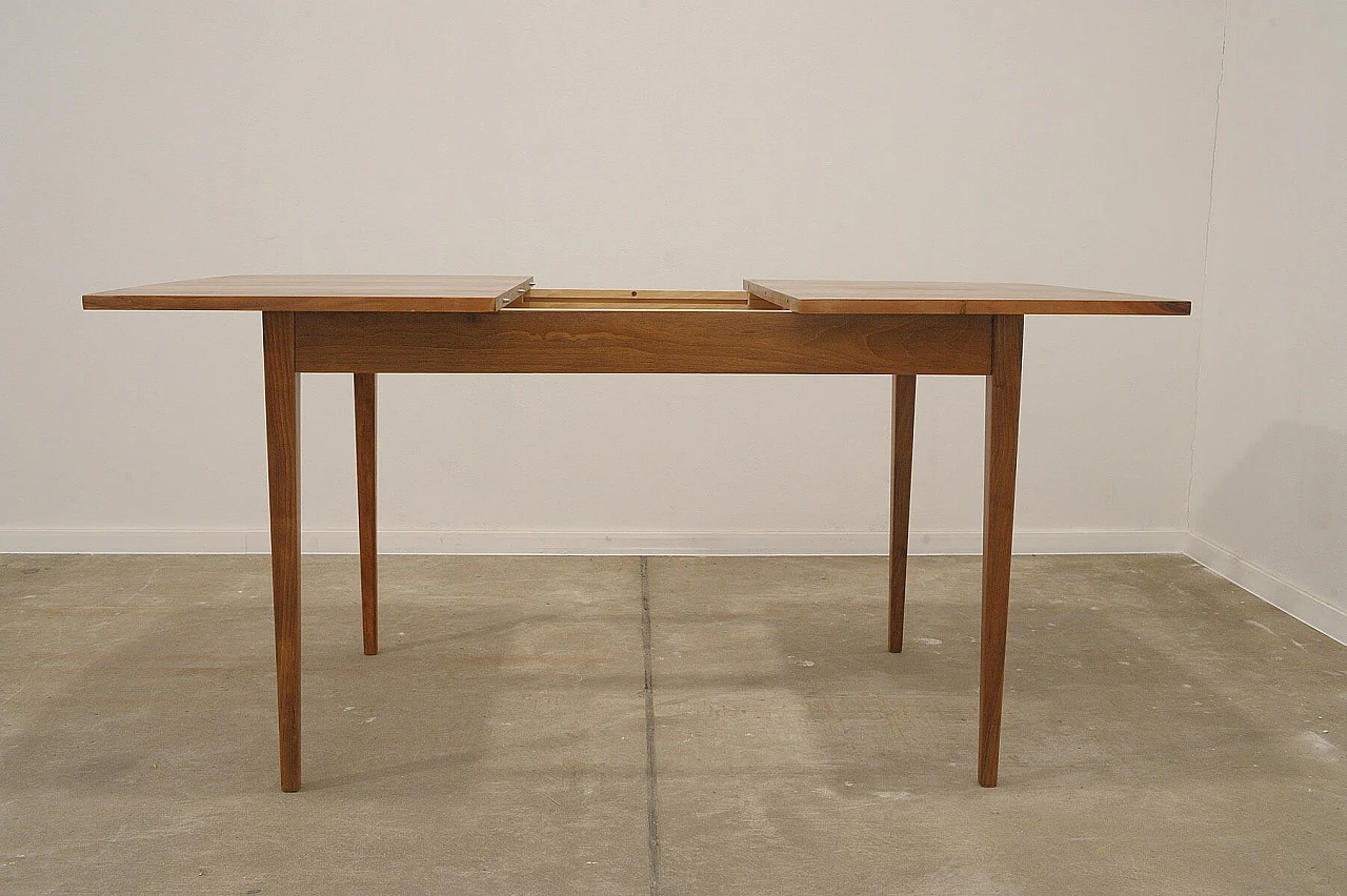 Czechoslovakian beech and walnut extendable table, 1970s 15