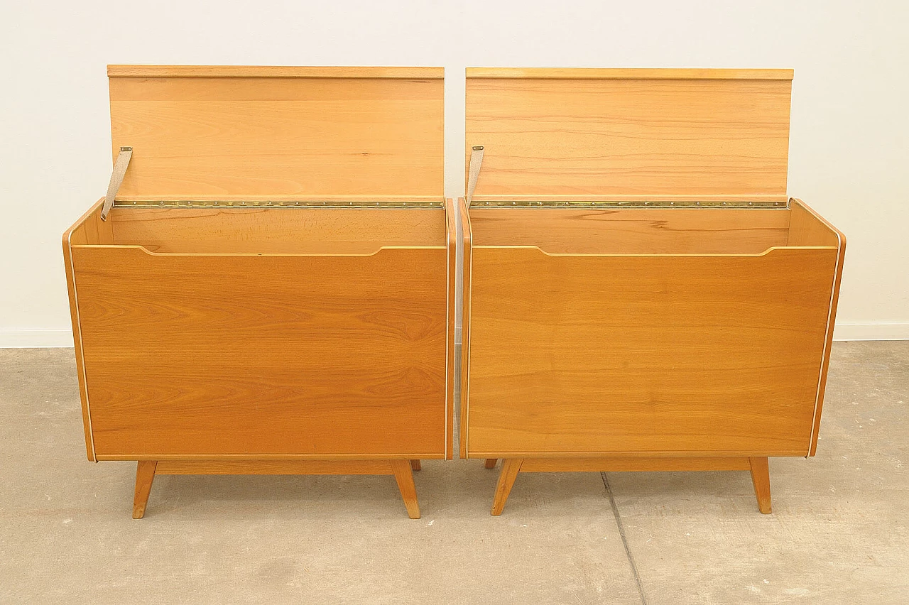 Wood cabinet by Hubert Nepožitek and Bohumil Landsman for Jitona, 1970s 21