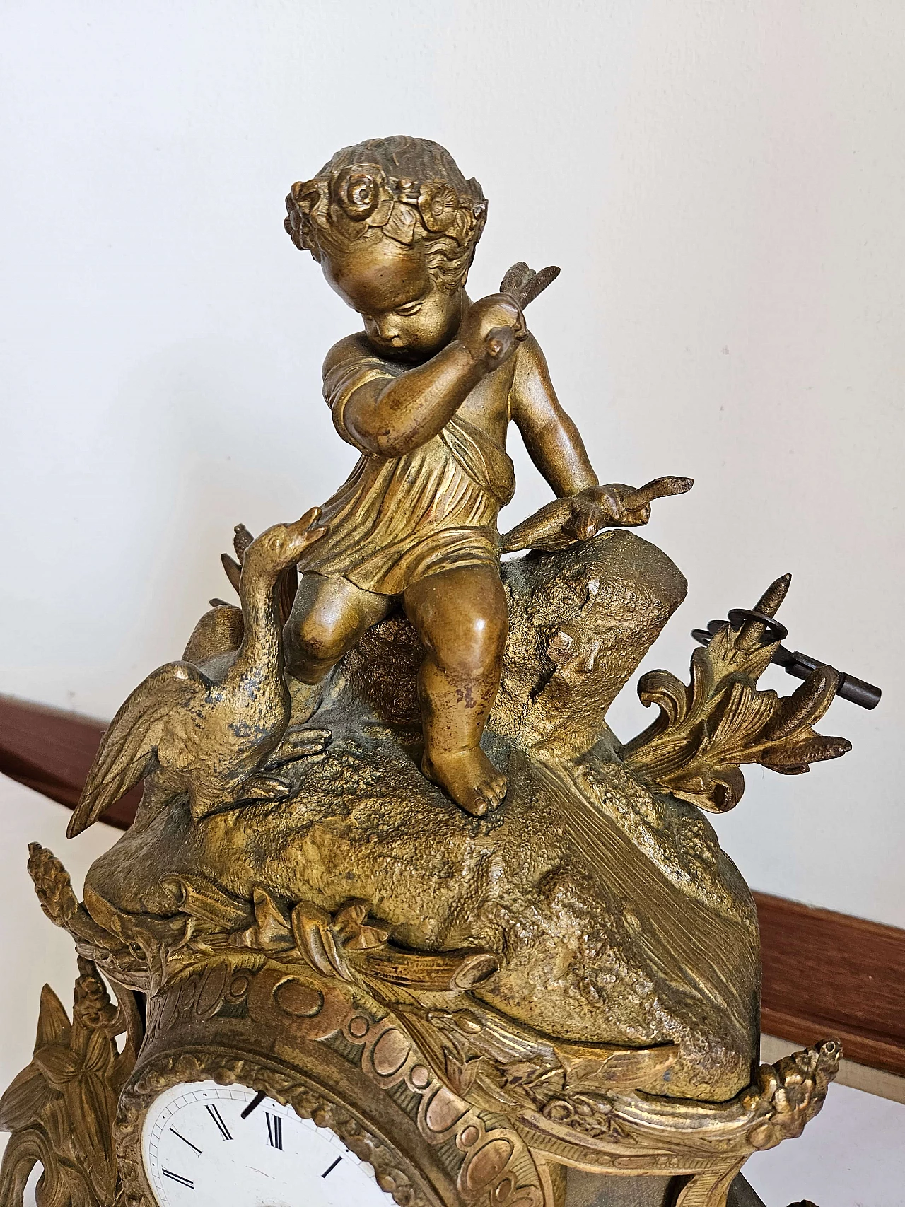 Gilded bronze Parigina table clock, 19th century 2