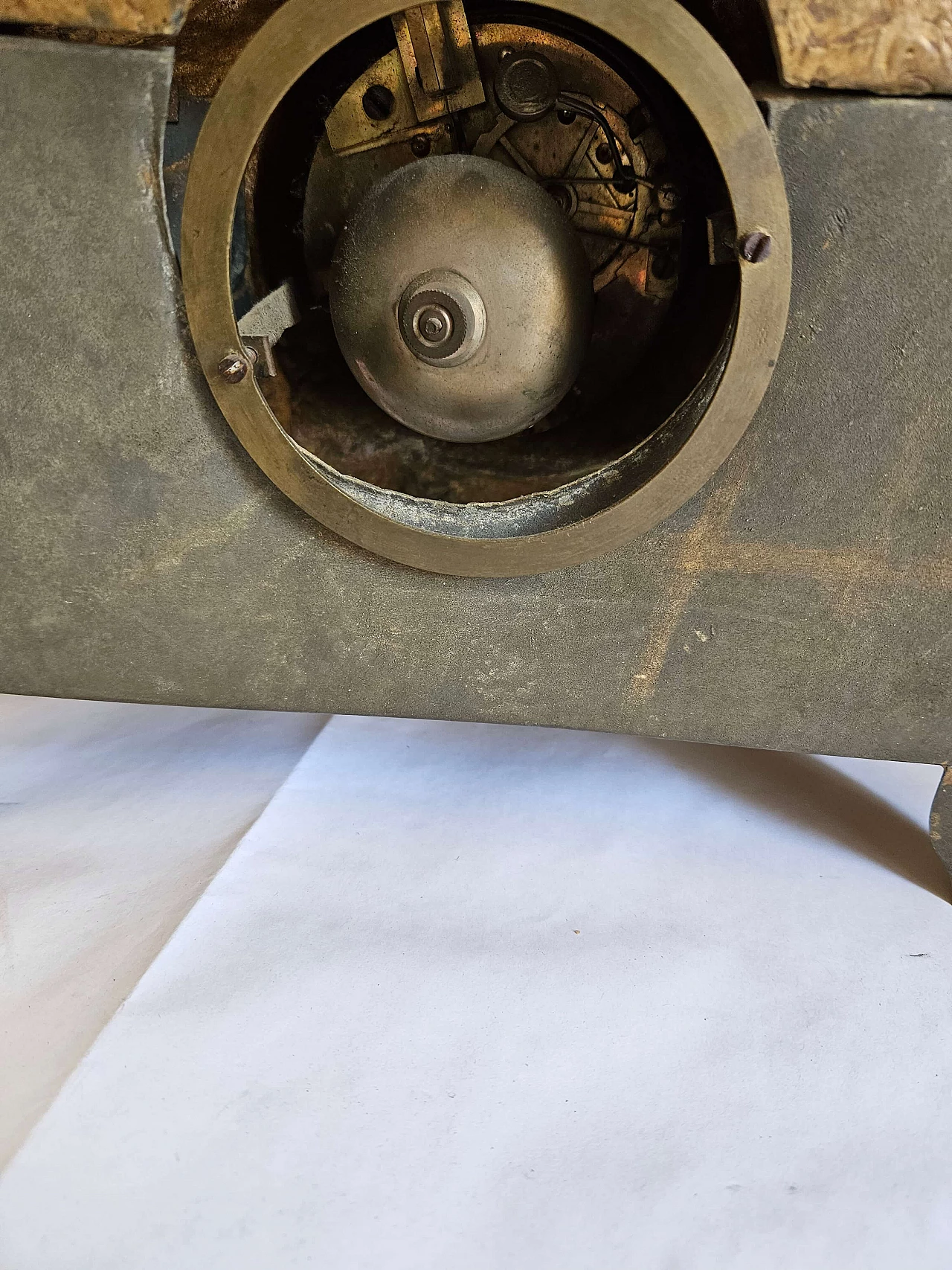 Gilded bronze Parigina table clock, 19th century 7