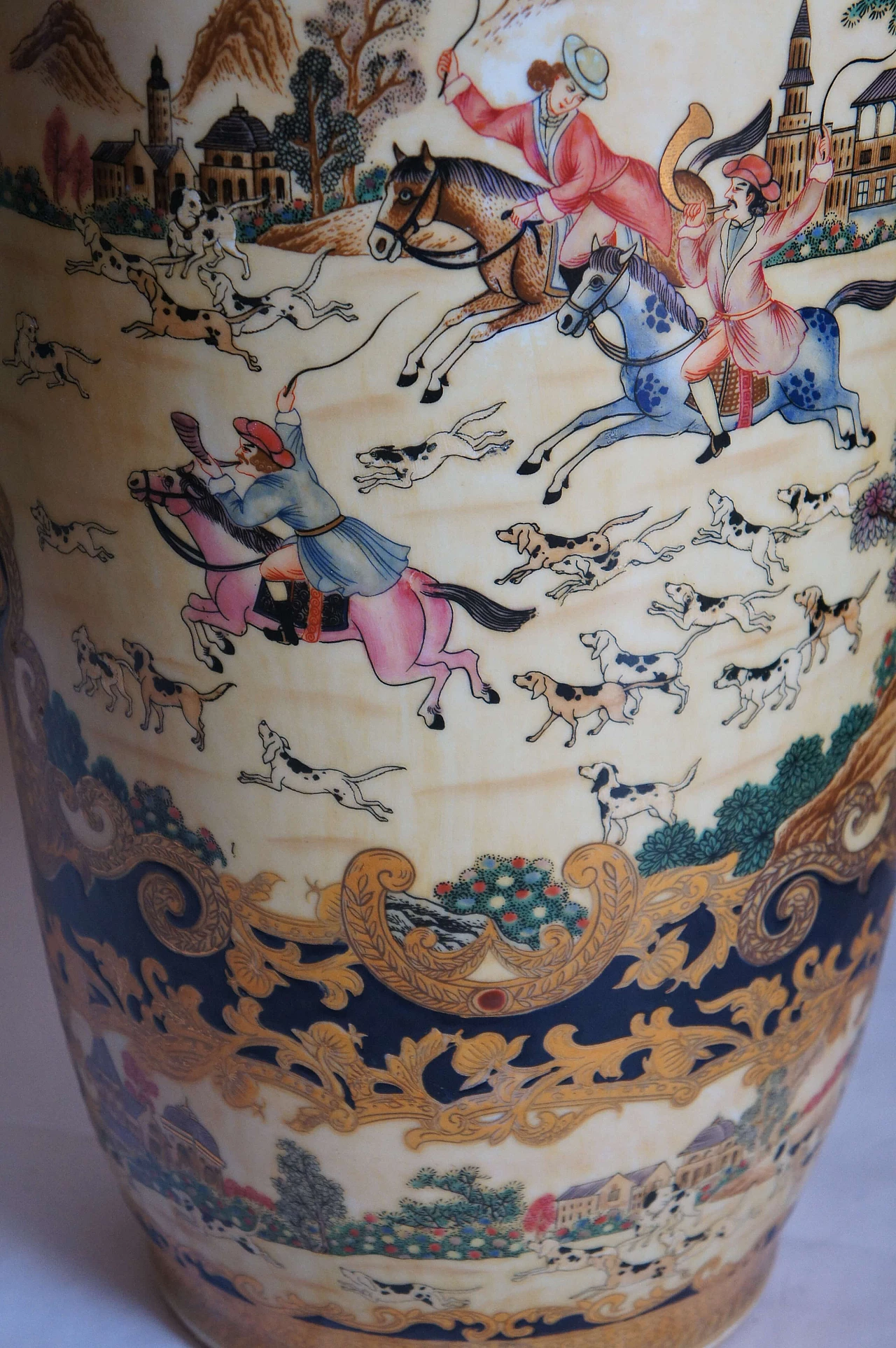 Vaso cinese in ceramica policroma 9