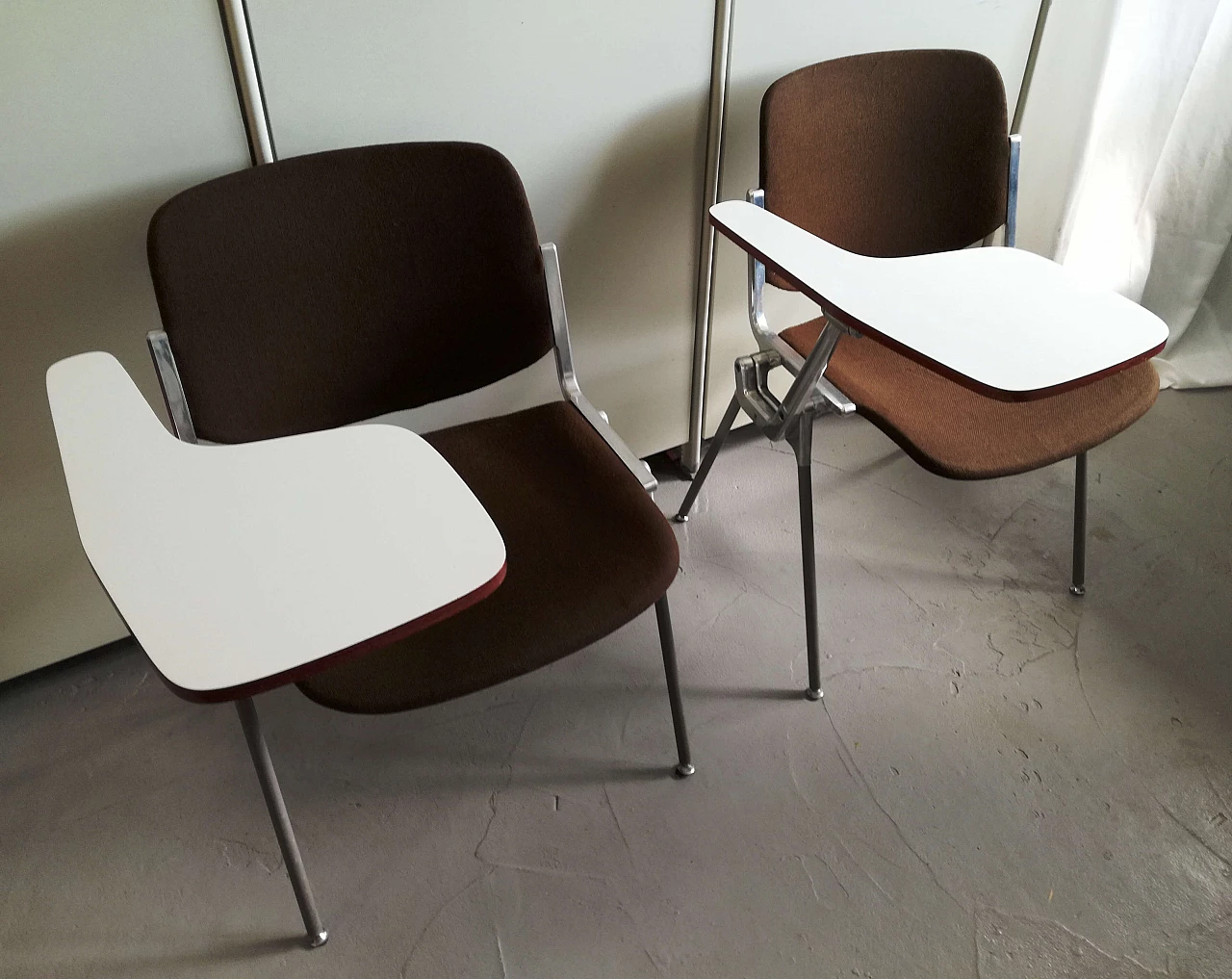 Pair of DSC 106 chairs by Giancarlo Piretti for Anonima Castelli, 1970s 2