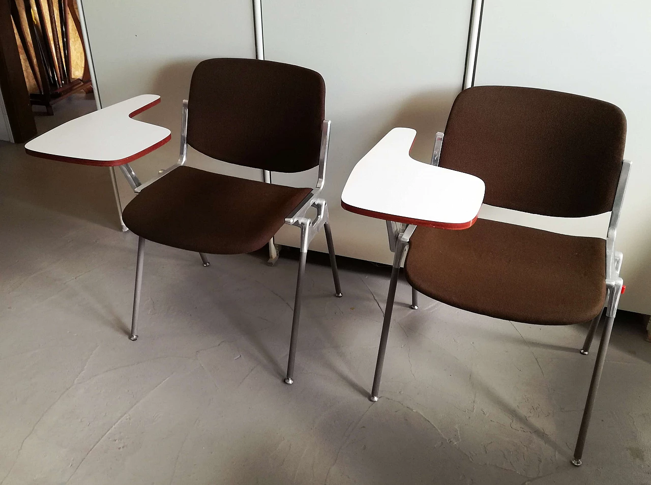 Pair of DSC 106 chairs by Giancarlo Piretti for Anonima Castelli, 1970s 3