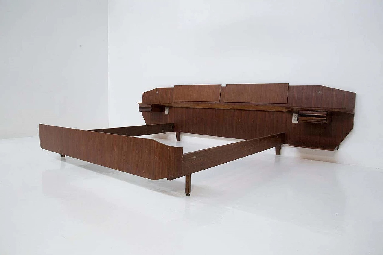 Wooden double bed with bedside tables attributed to Ico Parisi, 1950s 3