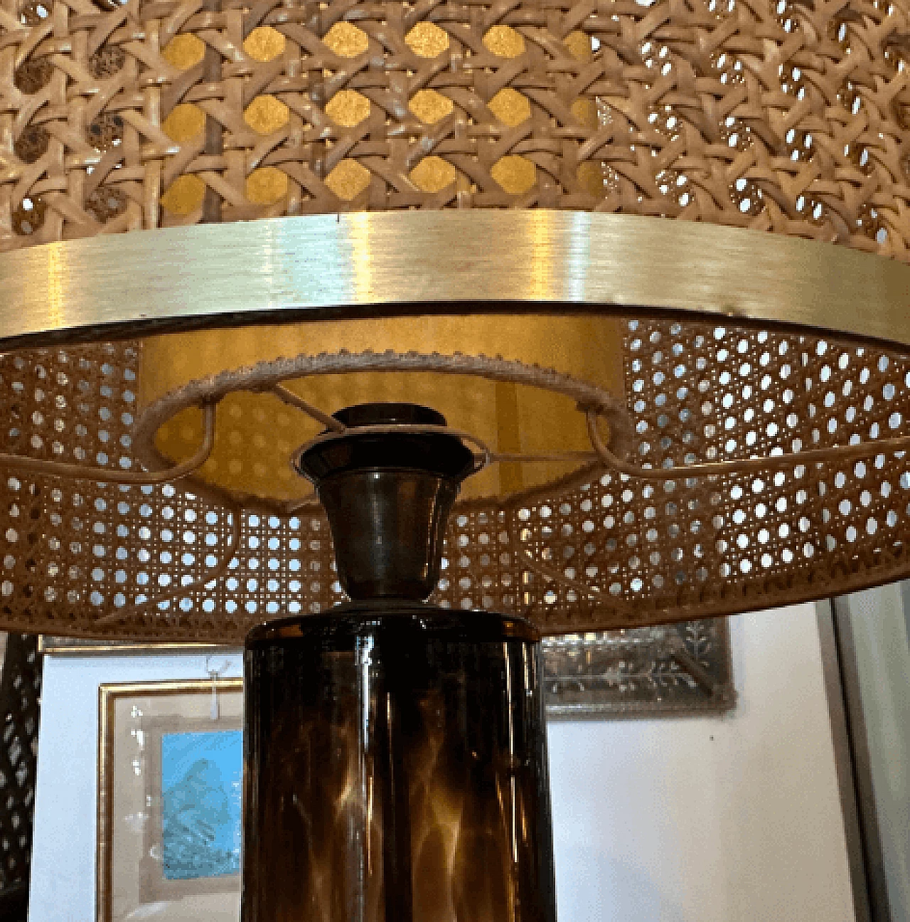 Lampada da tavolo in ottone, vetro tartarugato e paglia di Vienna, anni '70 8