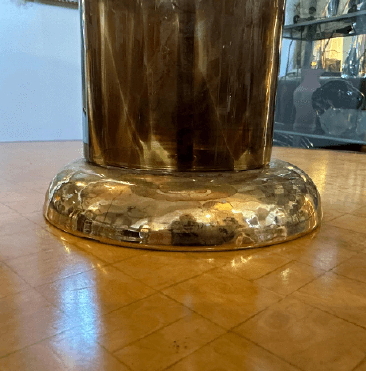 Lampada da tavolo in ottone, vetro tartarugato e paglia di Vienna, anni '70 13