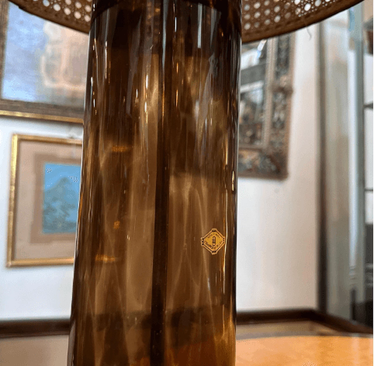 Lampada da tavolo in ottone, vetro tartarugato e paglia di Vienna, anni '70 17