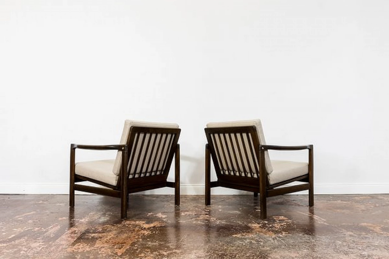 Pair of armchairs B 7522 by Zenon Bączyk for Swarzędzkie Fabryki Mebli, 1960s 10