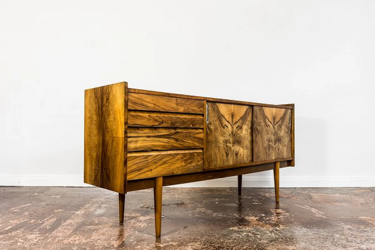 Credenza polacca in noce, anni '60 14