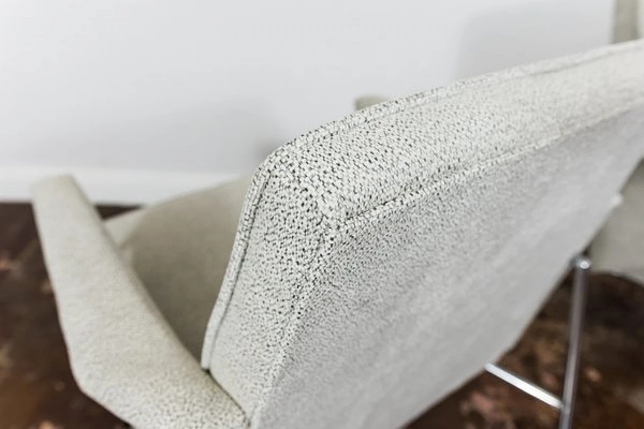 Coppia di poltrone Bat attribuite a Wchód Zadziele, anni '60 12