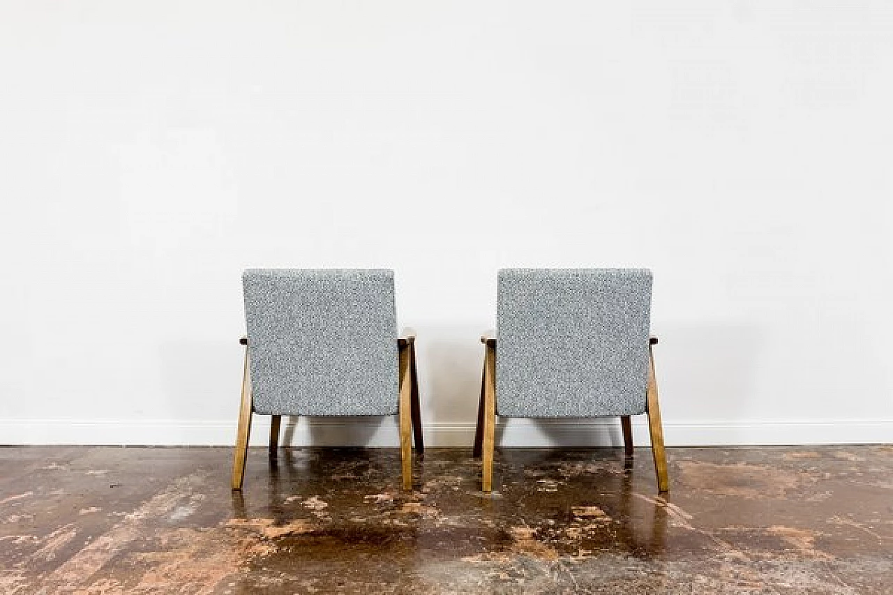 Coppia di poltrone in faggio e tessuto, anni '60 8