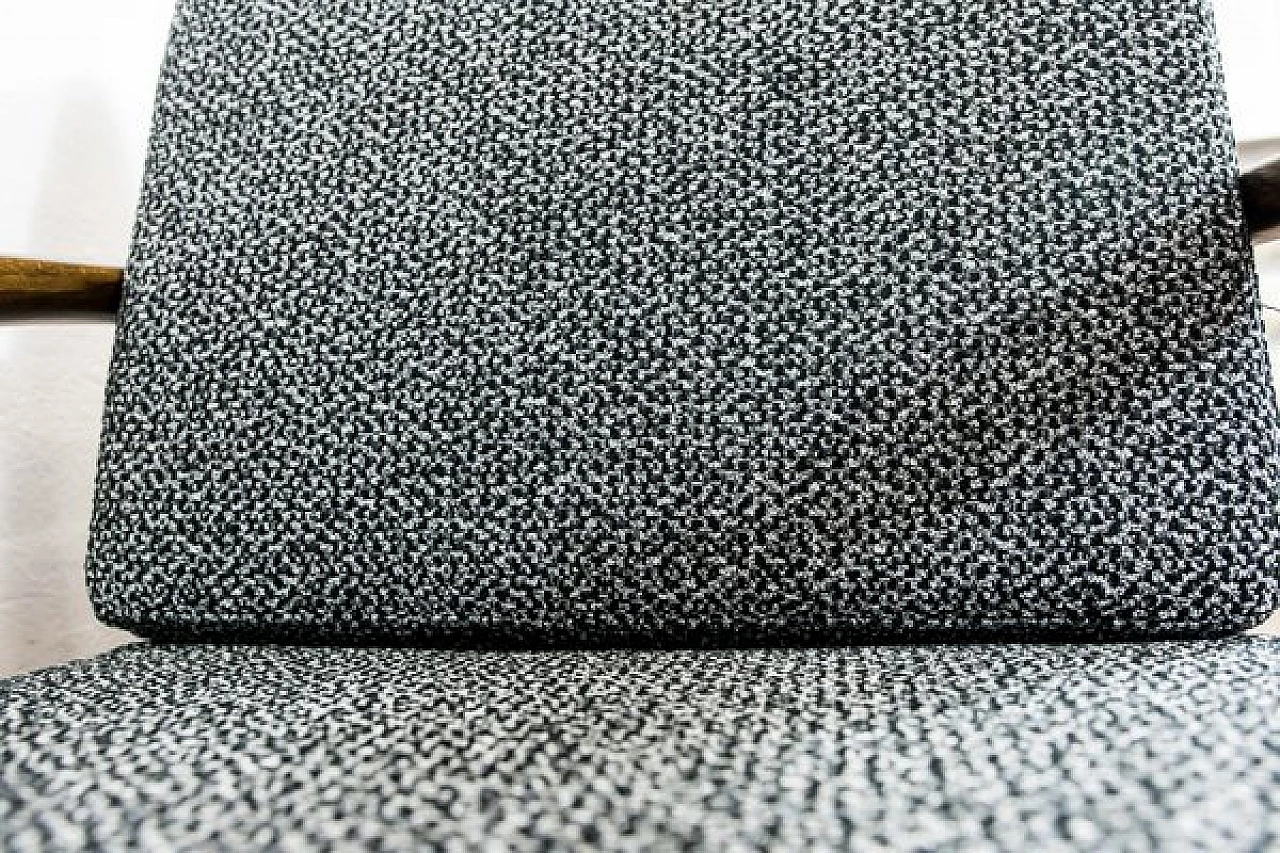 Coppia di poltrone B-7522 attribuite a Zenon Bączyk, anni '60 1