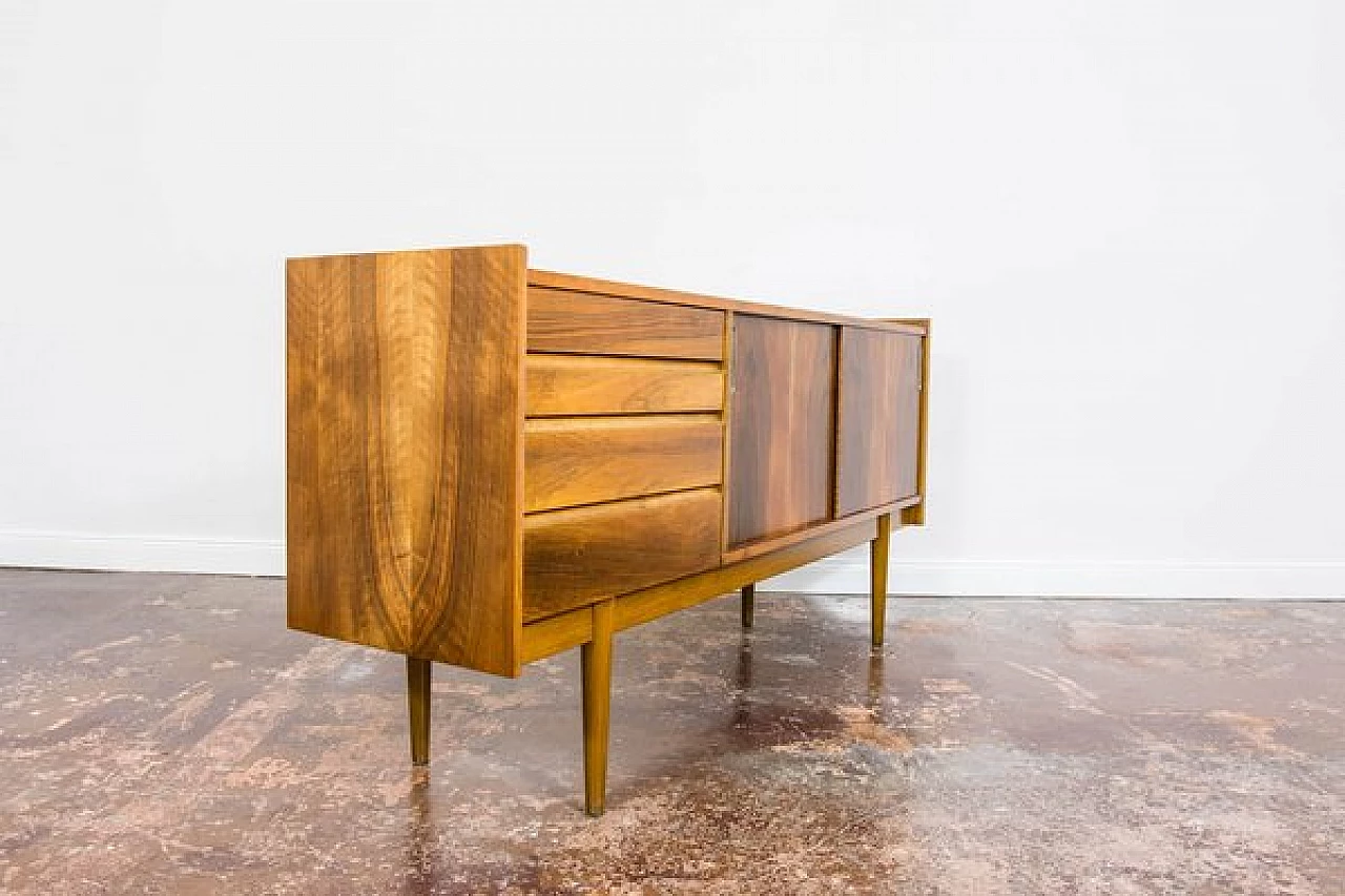 Credenza in noce e faggio di Bytomskie Fabryki Mebli, anni '60 13