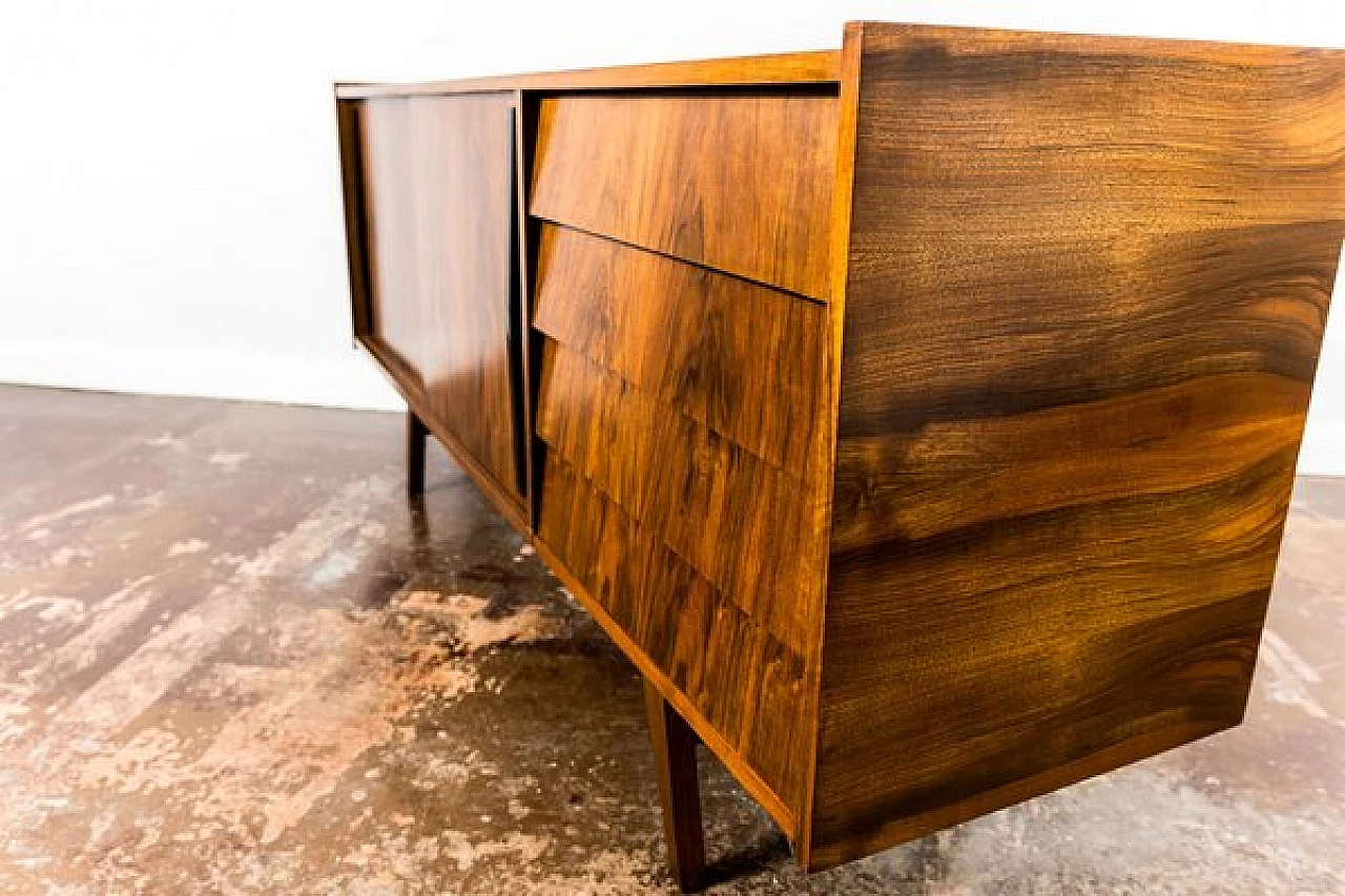 Credenza in noce di Słupskie Fabryki Mebli, anni '60 14