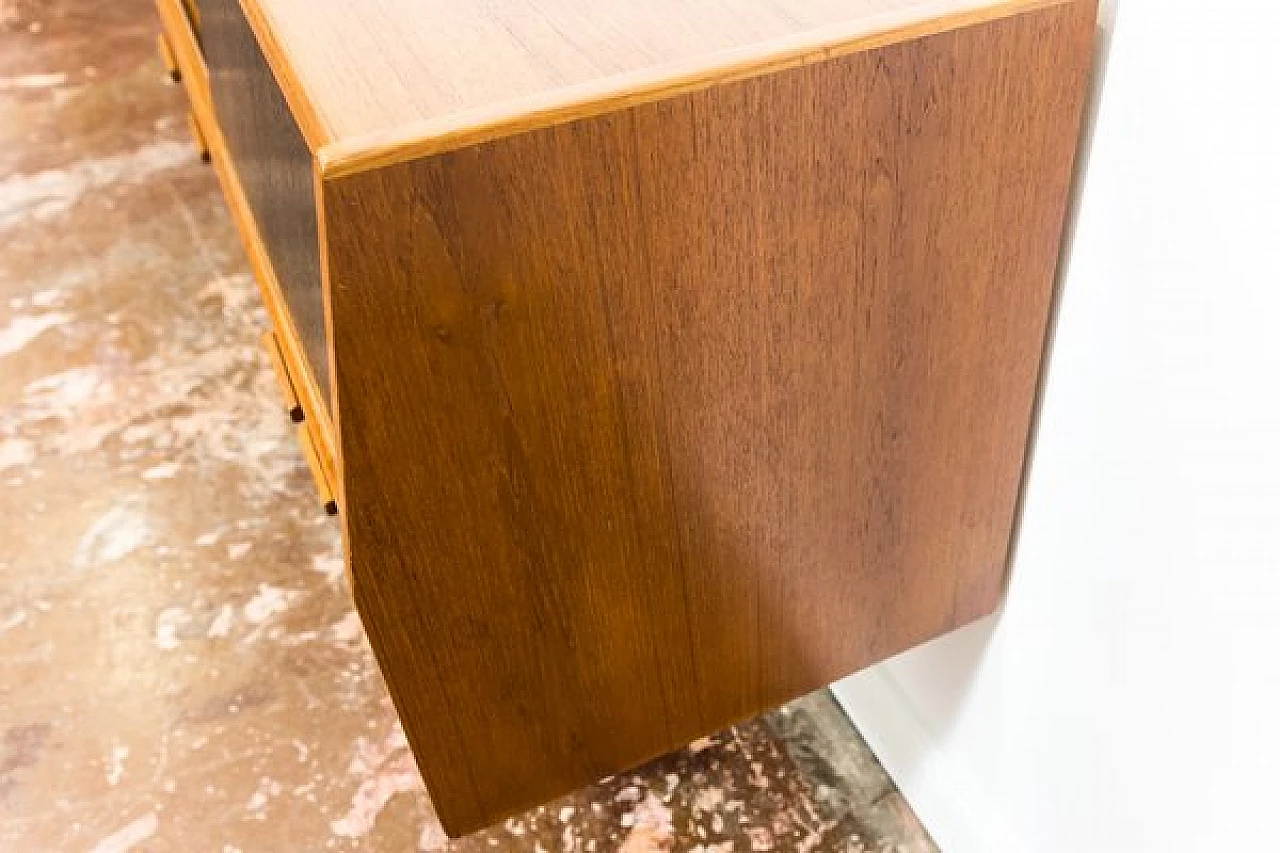 Credenza danese in teak con cassetti e ante scorrevoli nere, anni '60 7