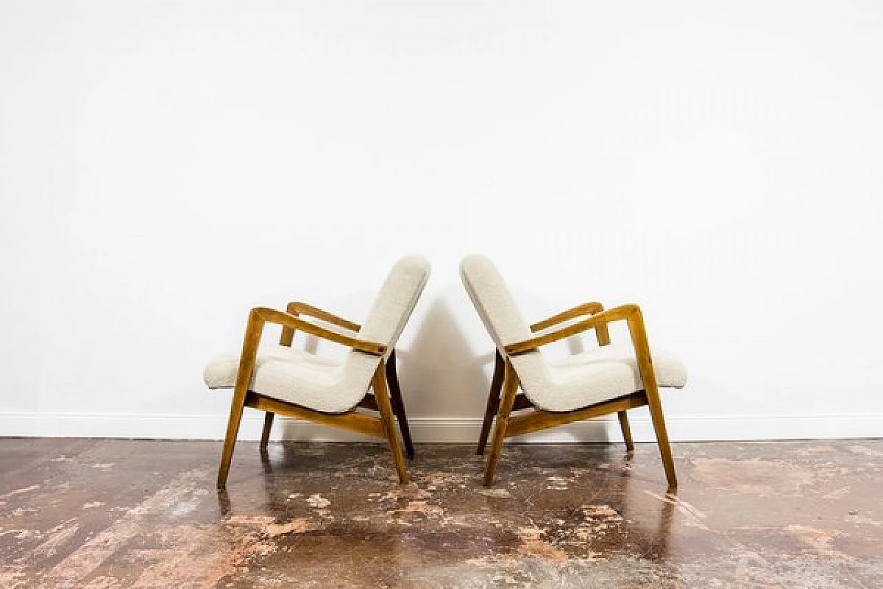Pair of 300-138 armchairs by Bystrzyckie Fabryki Mebli, 1960s 12