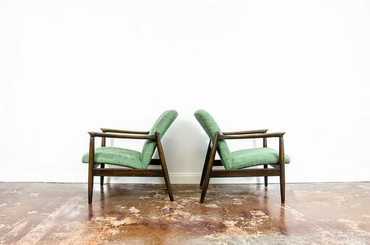 Pair of GFM-64 armchairs by Edmund Homa for Gościcińskie Fabryki Mebli, 1960s 14