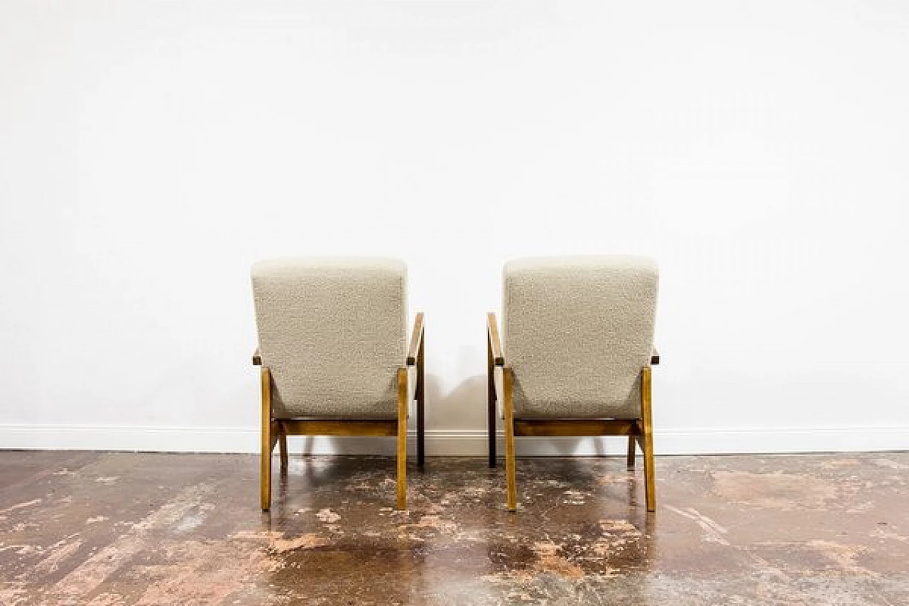 Pair of 300-138 armchairs by Bystrzyckie Fabryki Mebli, 1960s 16