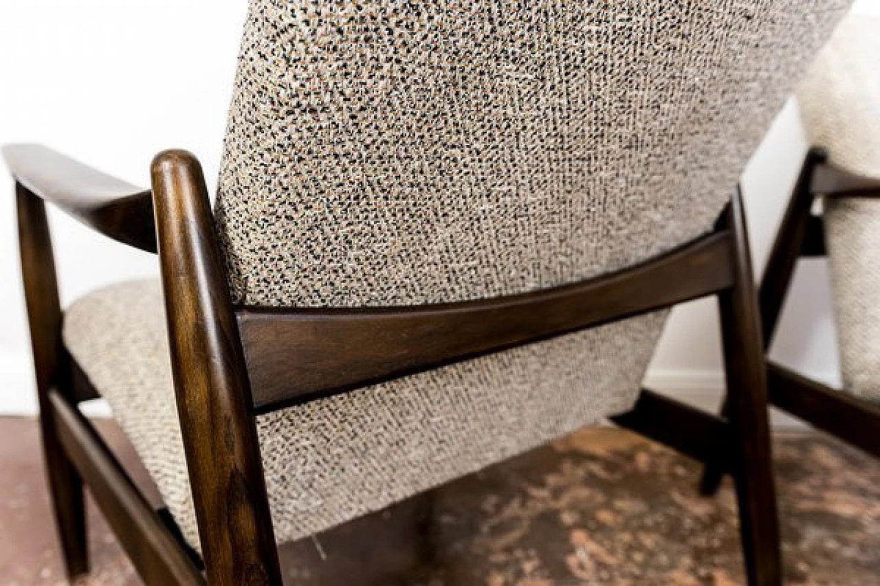 Coppia di poltrone GFM-64 di Edmund Homa per GFM, anni '60 5