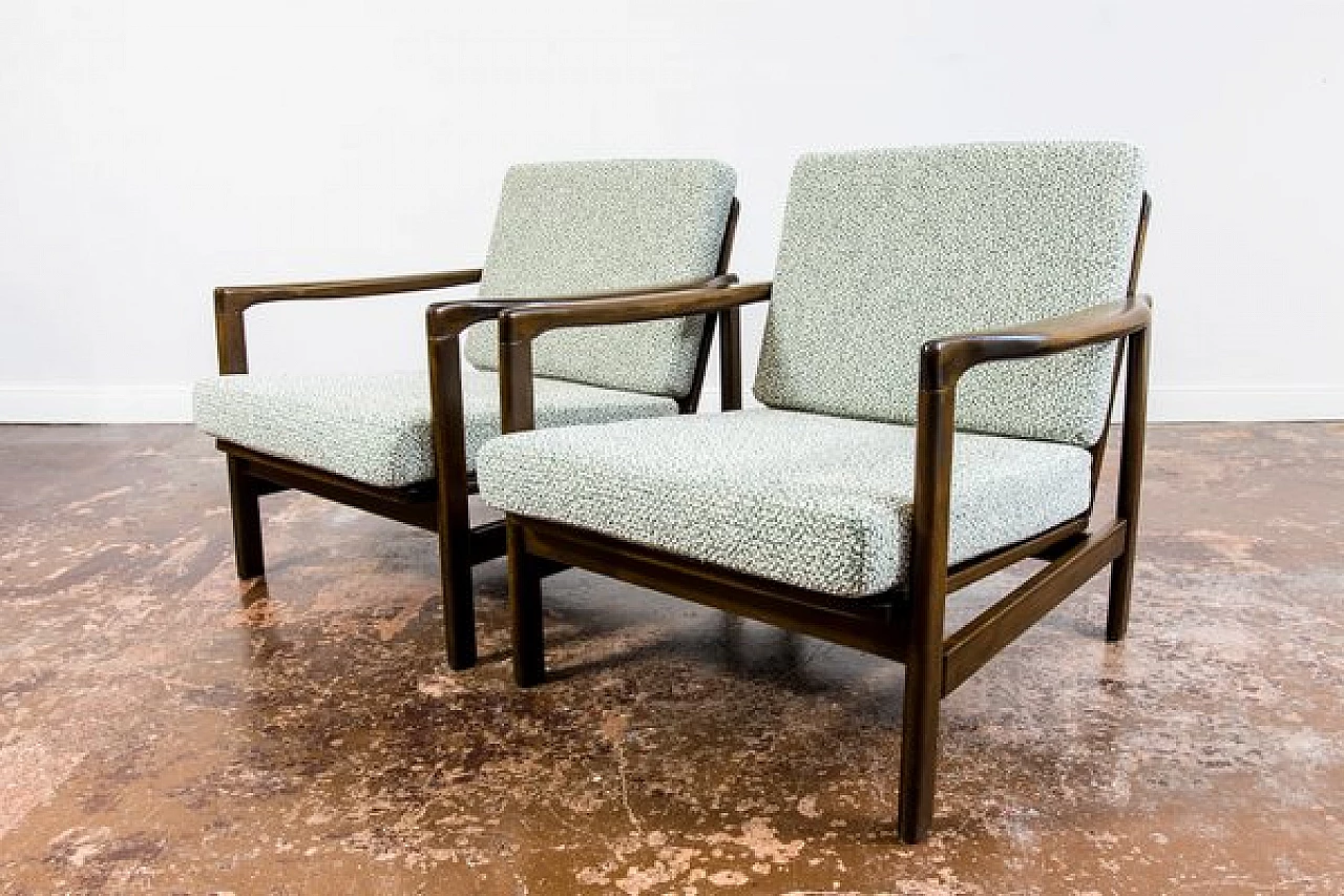 Pair of fabric and beech B-7522 armchairs by Zenon Bączyk for SFM, 1960s 6