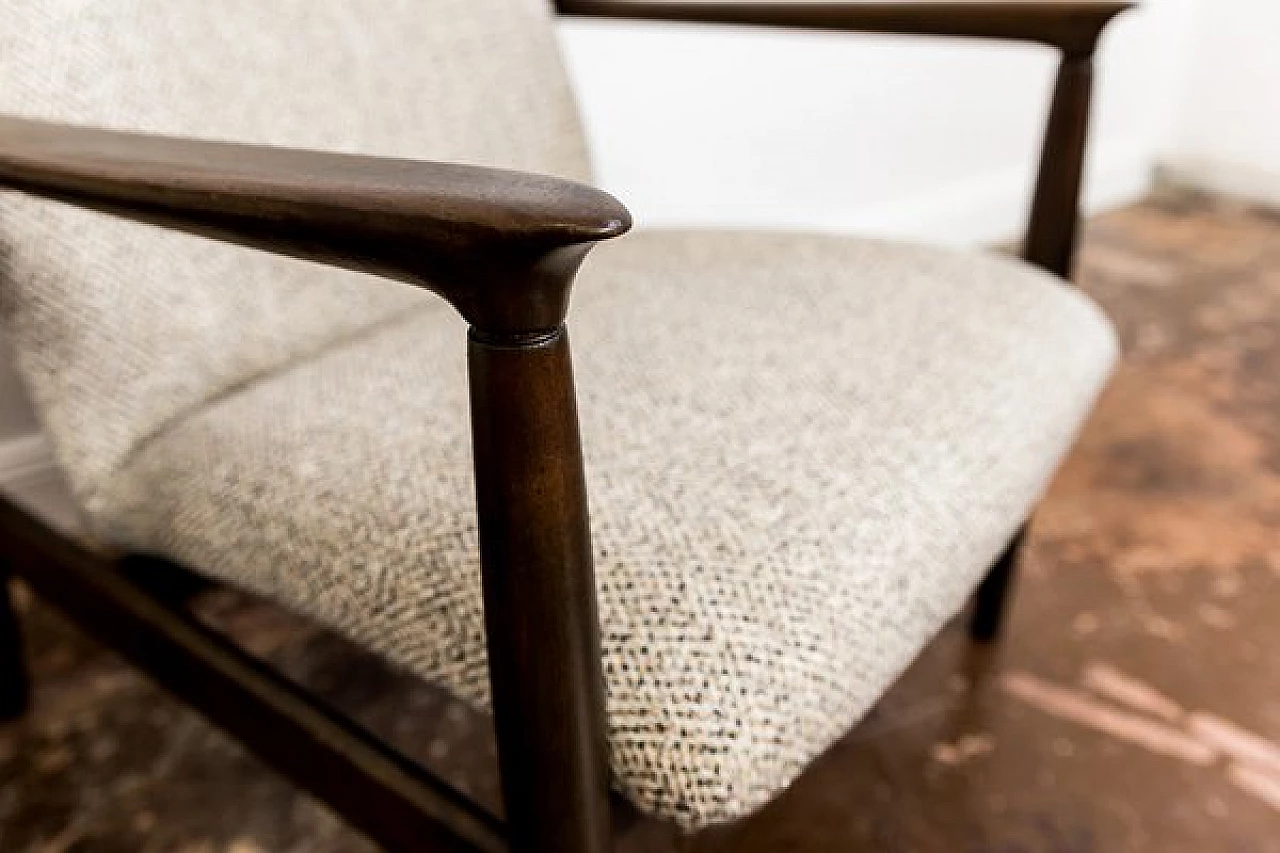 Coppia di poltrone GFM-64 di Edmund Homa per GFM, anni '60 10