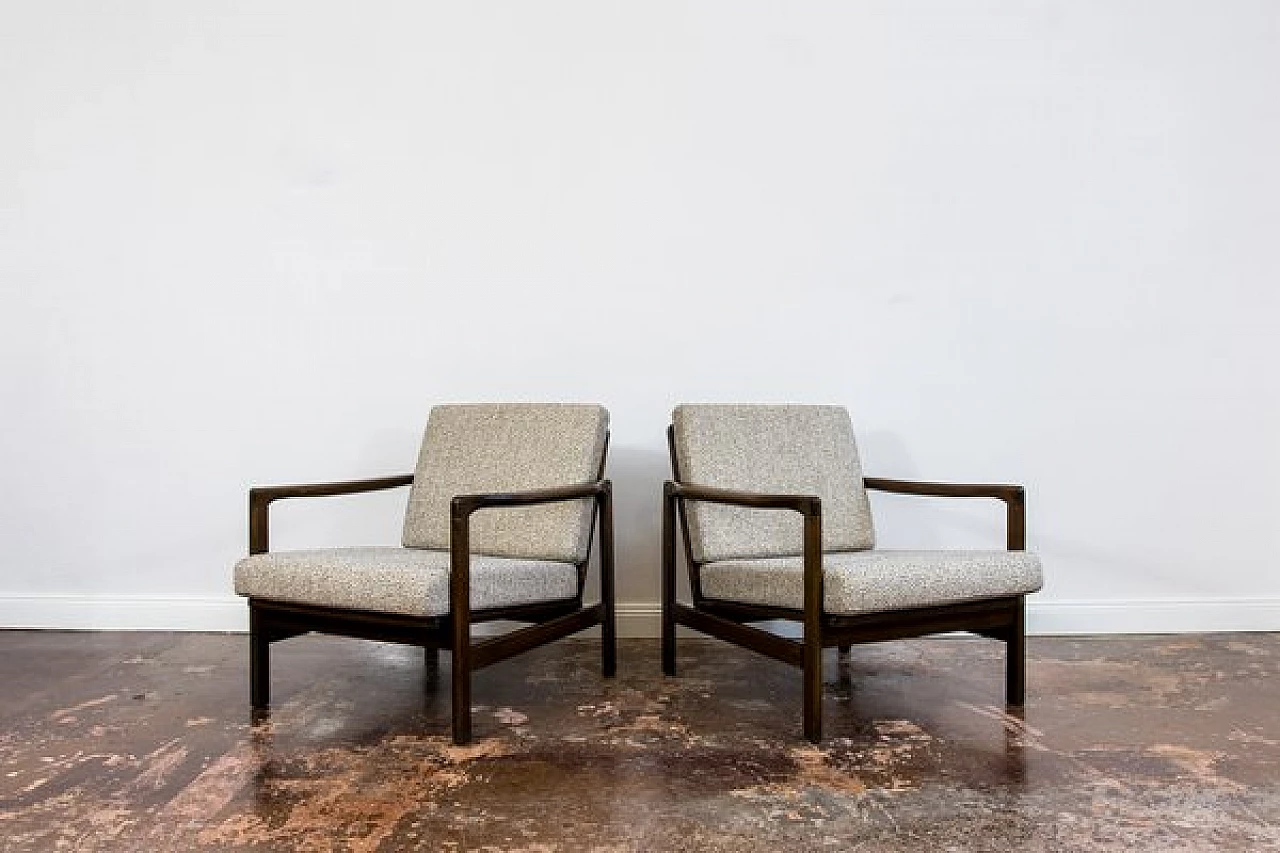 Pair of beech and fabric B 7522 armchairs by Zenon Bączyk for SFM, 1960s 20